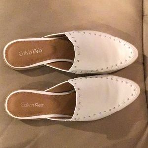 Calvin Klein floral cow ash ima mule